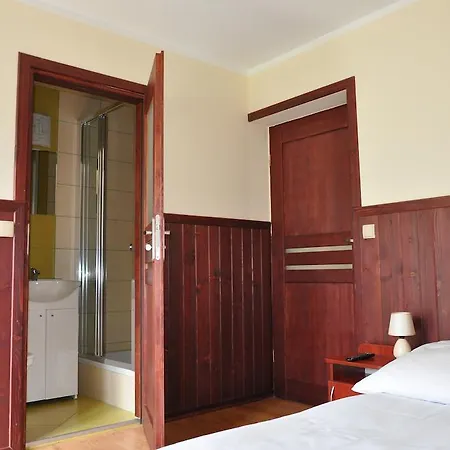 Gosciniec U Groszka Homestay